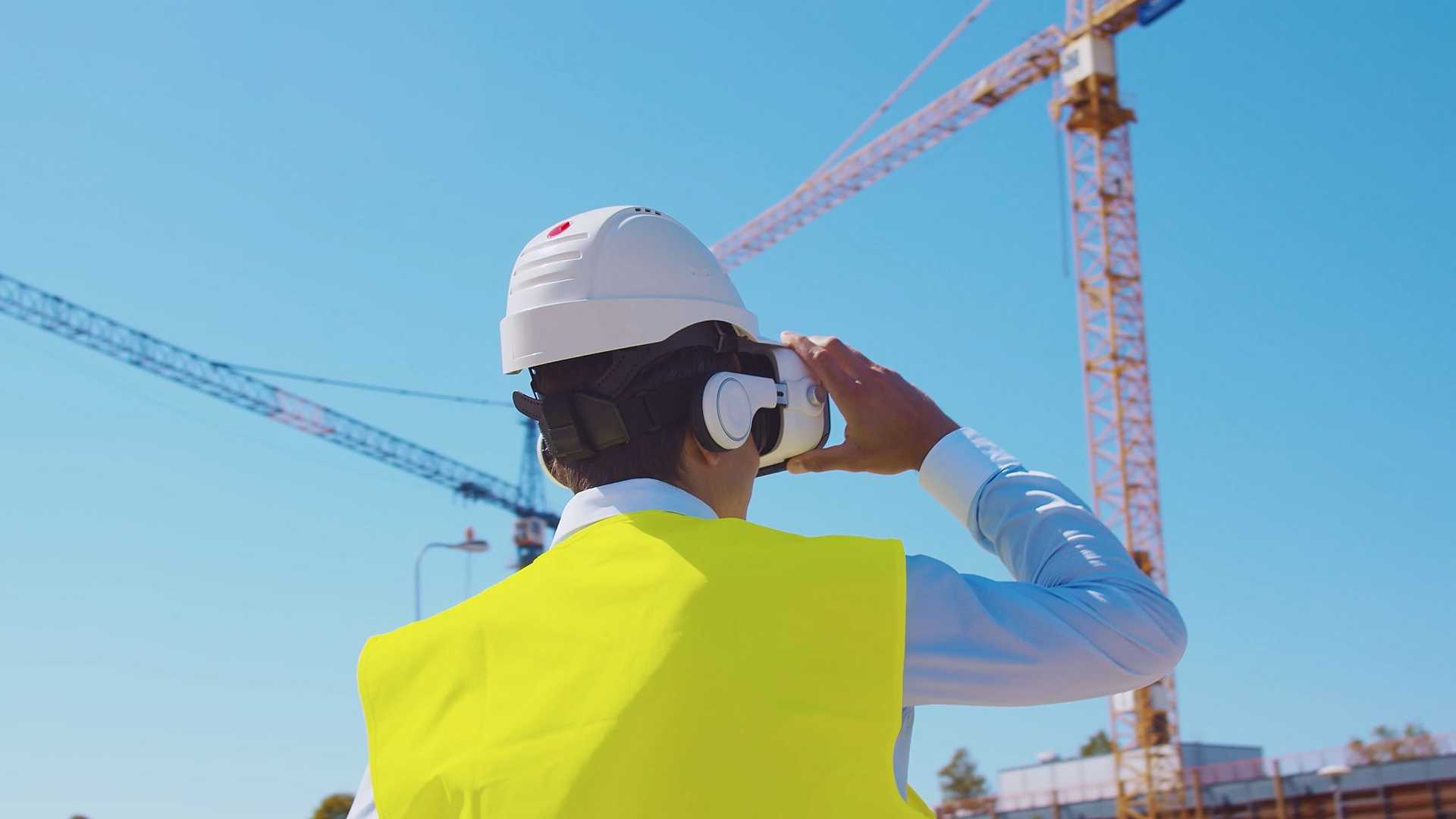 Worker Viewing a construction work in vr